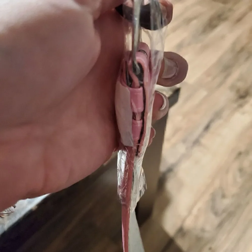 Pink 1 inch belt
